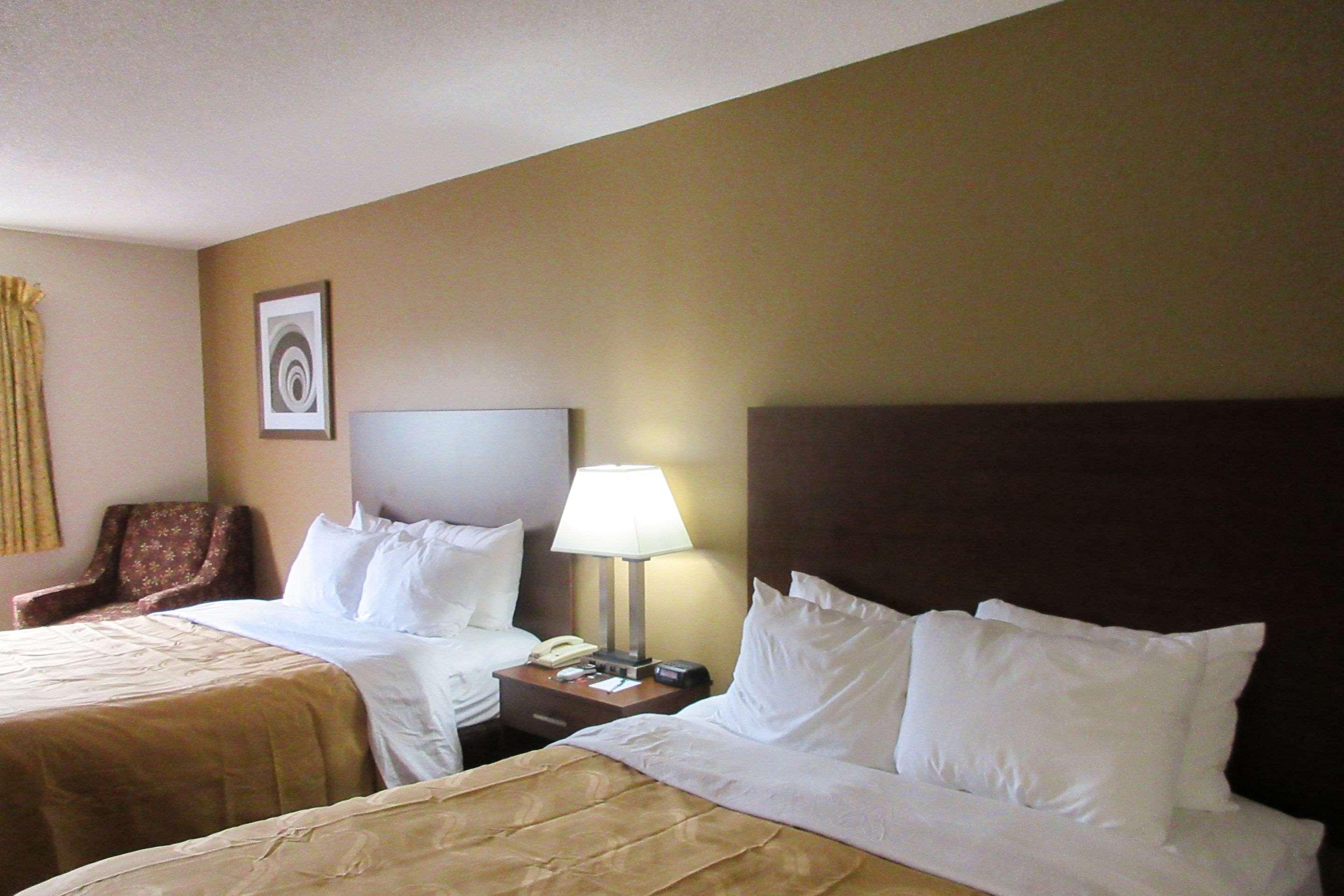 Quality Inn Sawyer Экстерьер фото