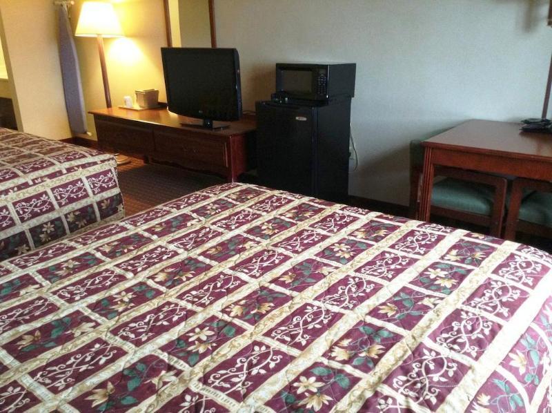 Quality Inn Sawyer Экстерьер фото